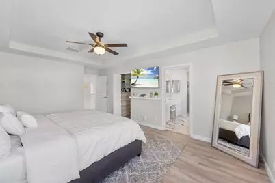 8121 Bautista Way, Palm Beach Gardens, FL 33418 - Photo 24