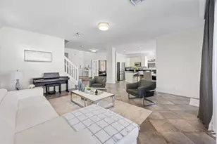 8121 Bautista Way, Palm Beach Gardens, FL 33418 - Photo 12