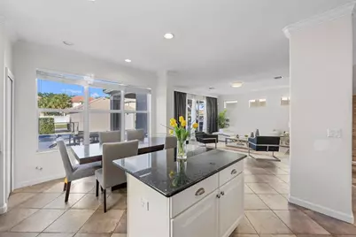 8121 Bautista Way, Palm Beach Gardens, FL 33418 - Photo 16