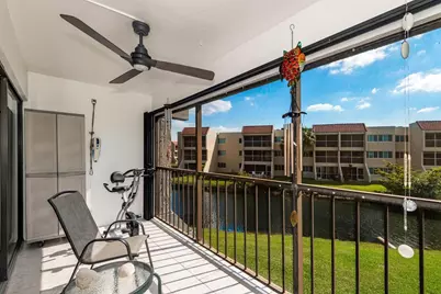 230 Lakeview Drive #201, Weston, FL 33326 - Photo 26