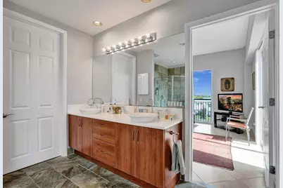 2633 NE 14th Avenue #400, Fort Lauderdale, FL 33334 - Photo 34