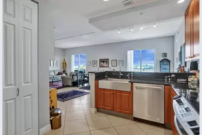 2633 NE 14th Avenue #400, Fort Lauderdale, FL 33334 - Photo 12