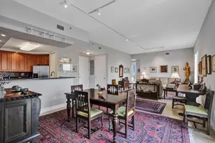 2633 NE 14th Ave, Wilton Manors, FL 33334 - Photo 10