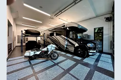 725 Poinciana Drive, Fort Lauderdale, FL 33301 - Photo 2