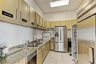 2640 Lake Shore Dr, Riviera Beach, FL 33404 - Photo 76