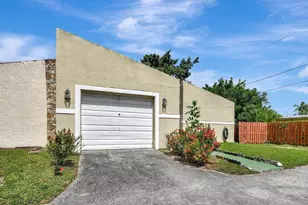 9725 NW 26th Ct, Sunrise, FL 33322 - Photo 18