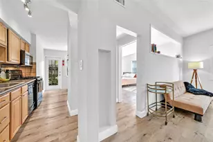 805 NE 17th Ave, Fort Lauderdale, FL 33304 - Photo 8