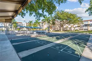 2841 Somerset Dr, Lauderdale Lakes, FL 33311 - Photo 22