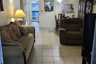 3130 Holiday Springs Blvd, Margate, FL 33063 - Photo 8