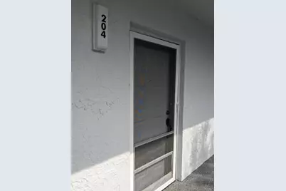 3130 Holiday Springs Boulevard #204, Margate, FL 33063 - Photo 2