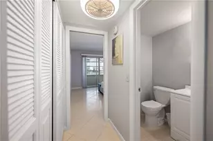 194 Newport L Unit, Deerfield Beach, FL 33442 - Photo 6