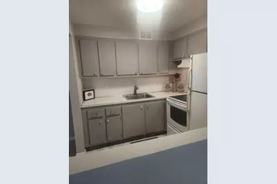 194 Newport L #194, Deerfield Beach, FL 33442 - Photo 8