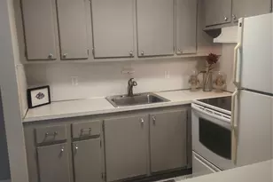 194 Newport L Unit, Deerfield Beach, FL 33442 - Photo 8