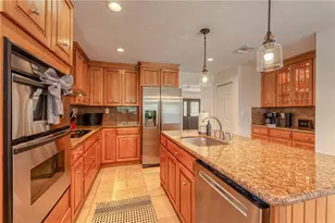 3351 NE 17th Way, Oakland Park, FL 33334 - Photo 22