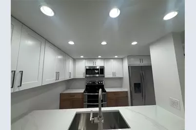 9148 SW 23rd Street #A, Davie, FL 33324 - Photo 4