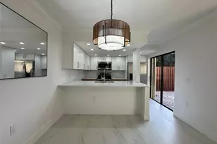 9148 SW 23rd St, Davie, FL 33324 - Photo 4