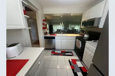 4502 Martinique Way #G2, Pompano Beach, FL 33066 - Photo 6