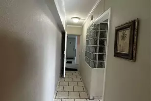 95 N Birch Rd, Fort Lauderdale, FL 33304 - Photo 14