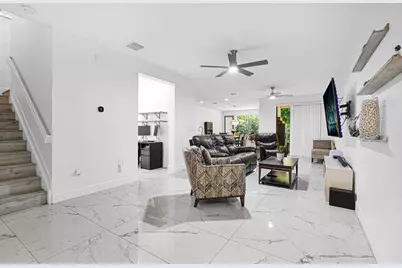 453 NW 36th Avenue, Pompano Beach, FL 33069 - Photo 6