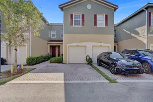 5810 Hampton Hills Blvd, Tamarac, FL 33321 - Photo 1