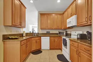 5810 Hampton Hills Blvd, Tamarac, FL 33321 - Photo 16