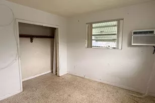 430 NE 75th St, Miami, FL 33138 - Photo 12