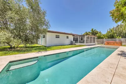 3213 Dover Road, Pompano Beach, FL 33062 - Photo 8