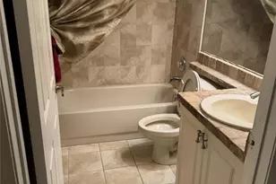 1668 Cypress Pointe Dr, Coral Springs, FL 33071 - Photo 12