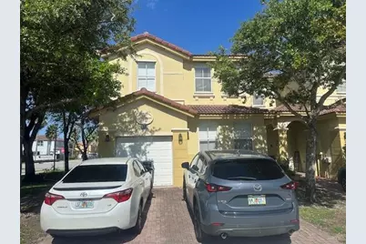 8691 NW 112th Court, Doral, FL 33178 - Photo 2