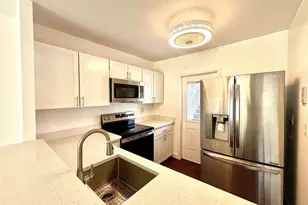 5001 W Oakland Park Blvd, Lauderdale Lakes, FL 33313 - Photo 2