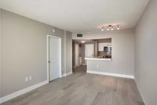 1040 Seminole Dr, Fort Lauderdale, FL 33304 - Photo 4