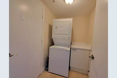 15051 Royal Oaks Lane #902, North Miami, FL 33181 - Photo 8