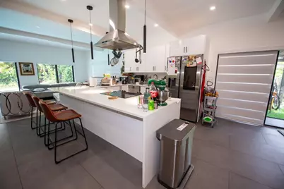 18560 NE 20th Court, Miami, FL 33179 - Photo 4