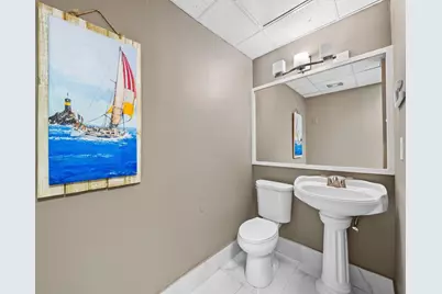 2700 E Oakland Park Boulevard, Fort Lauderdale, FL 33306 - Photo 22