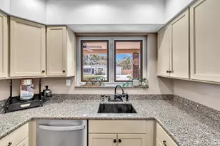 1311 NE 42nd St, Oakland Park, FL 33334 - Photo 22