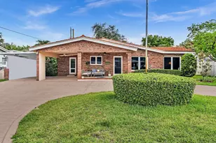 1311 NE 42nd St, Oakland Park, FL 33334 - Photo 2