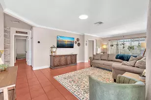 1311 NE 42nd St, Oakland Park, FL 33334 - Photo 10