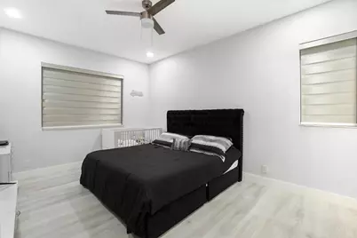 4812 NW 19th Street, Margate, FL 33063 - Photo 16