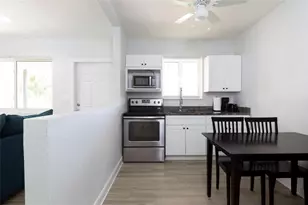 3217 NE 9th St, Pompano Beach, FL 33062 - Photo 6