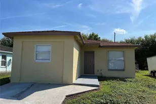 312 Carissa Dr, Pahokee, FL 33476 - Photo 1