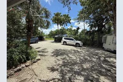 22990 SW 156th Avenue, Miami, FL 33170 - Photo 38