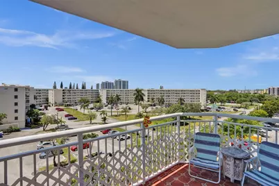 18041 SE Biscayne Boulevard #503, Aventura, FL 33160 - Photo 22