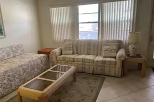 2025 Berkshire B Unit, Deerfield Beach, FL 33442 - Photo 4