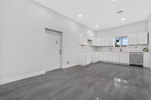 5250 SW 18th St, West Park, FL 33023 - Photo 14