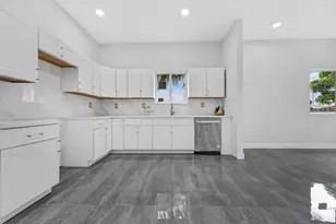 5250 SW 18th St, West Park, FL 33023 - Photo 16