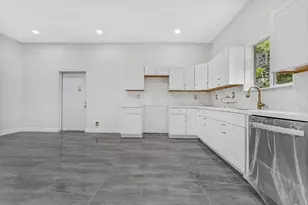 5250 SW 18th St, West Park, FL 33023 - Photo 18