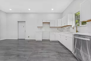 5250 SW 18th St, West Park, FL 33023 - Photo 18