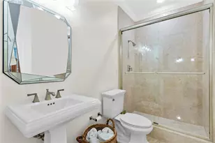 220 NE 15th Ave, Fort Lauderdale, FL 33301 - Photo 22