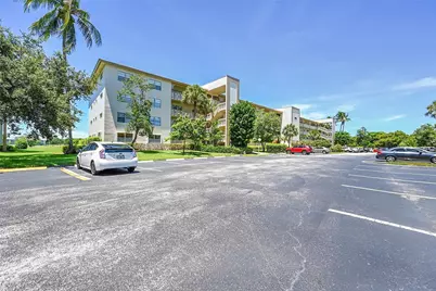 2801 Victoria Way #D3, Coconut Creek, FL 33066 - Photo 8