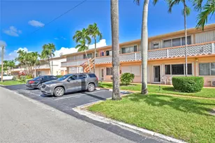 925 SW 11th Ave, Hallandale Beach, FL 33009 - Photo 4